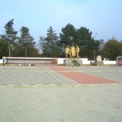 Мемориал защитникам отечества